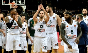 &Chi;&omega;&rho;ί&sigmaf; &epsilon;&kappa;&pi;&lambda;ή&xi;&epsilon;&iota;&sigmaf; &omicron; &Pi;&alpha;&nu;&alpha;&theta;&eta;&nu;&alpha;ϊ&kappa;ό&sigmaf;, &mu;&epsilon; &Rho;&iota;&nu;&tau; &omicron; &Omicron;&lambda;&upsilon;&mu;&pi;&iota;&alpha;&kappa;ό&sigmaf;