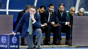 &Pi;&iota;&tau;ί&nu;&omicron;: &laquo;&Epsilon;&upsilon;&tau;&upsilon;&chi;ώ&sigmaf; &eta; ά&mu;&upsilon;&nu;ά &mu;&alpha;&sigmaf; ή&tau;&alpha;&nu; &kappa;&alpha;&lambda;ή&raquo;