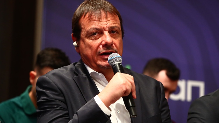 &Alpha;&tau;&alpha;&mu;ά&nu;: &laquo;&Gamma;&iota;&omicron;&rho;&tau;ή &tau;&omicron;&upsilon; &mu;&pi;ά&sigma;&kappa;&epsilon;&tau; &tau;&omicron; Final 8, &theta;&alpha; &delta;&omicron;ύ&mu;&epsilon; &pi;&omicron;&iota;&omicron;&sigmaf; &theta;&alpha; &kappa;&epsilon;&rho;&delta;ί&sigma;&epsilon;&iota;&raquo;