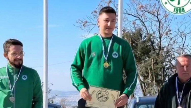 &Sigma;&epsilon; &upsilon;&psi;&eta;&lambda;ό &epsilon;&pi;ί&pi;&epsilon;&delta;&omicron; &eta; &laquo;&pi;&rho;ά&sigma;&iota;&nu;&eta;&raquo; &sigma;&kappa;&omicron;&pi;&omicron;&beta;&omicron;&lambda;ή!