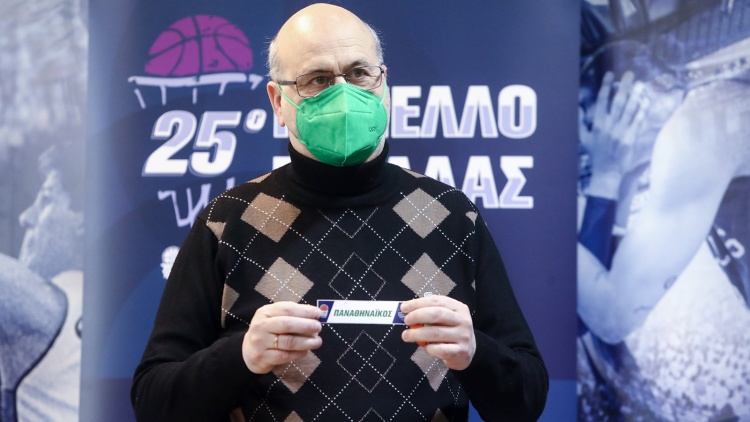 &Mu;&alpha;&lambda;&alpha;&kappa;&alpha;&tau;έ&sigmaf;: &laquo;&Sigma;&tau;ό&chi;&omicron;&sigmaf; &nu;&alpha; &pi;ά&rho;&omicron;&upsilon;&mu;&epsilon; &tau;&omicron; &Kappa;ύ&pi;&epsilon;&lambda;&lambda;&omicron;&raquo;