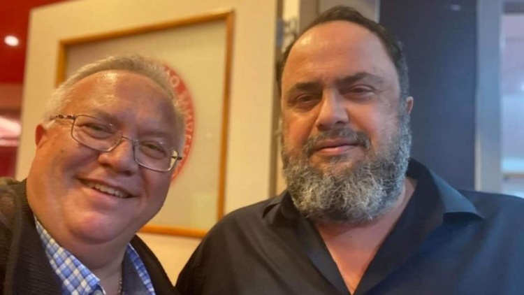 &Pi;&Alpha;&Epsilon; &Pi;&alpha;&nu;&alpha;&theta;&eta;&nu;&alpha;ϊ&kappa;ό&sigmaf;: &laquo;&Omicron; &gamma;&iota;&alpha;&tau;&rho;ό&sigmaf; &tau;&omicron;&upsilon; &sigma;&eta;&mu;&epsilon;&rho;&iota;&nu;&omicron;ύ &alpha;&gamma;ώ&nu;&alpha;. &Kappa;&alpha;&iota; &omicron; &nu;&omicron;ώ&nu; &nu;&omicron;&epsilon;ί&tau;&omega;...&raquo; (pics)