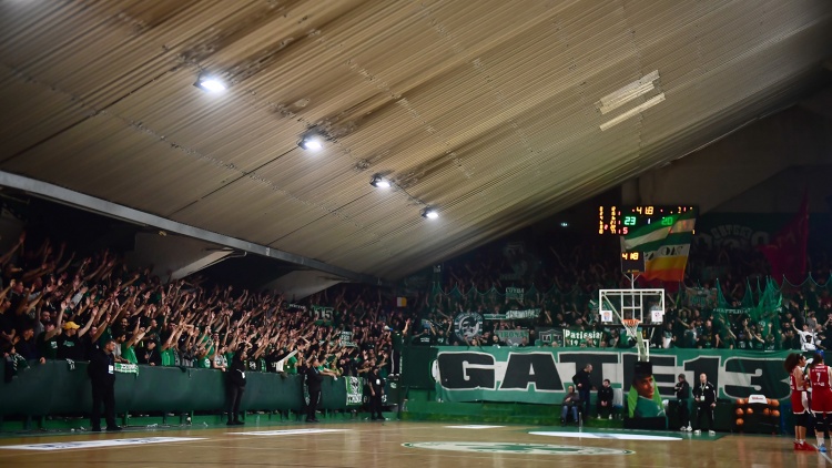 &Tau;&iota;&mu;&omega;&rho;ί&alpha; έ&delta;&rho;&alpha;&sigmaf; &sigma;&tau;&omicron;&nu; &Pi;&alpha;&nu;&alpha;&theta;&eta;&nu;&alpha;ϊ&kappa;ό &lambda;ό&gamma;&omega; &kappa;&alpha;&pi;&nu;&omicron;&gamma;ό&nu;&omega;&nu; - &Chi;&omega;&rho;ί&sigmaf; &kappa;ό&sigma;&mu;&omicron; &mu;&epsilon; &Omicron;&lambda;&upsilon;&mu;&pi;&iota;&alpha;&kappa;ό &sigma;&tau;&alpha; Playoffs!