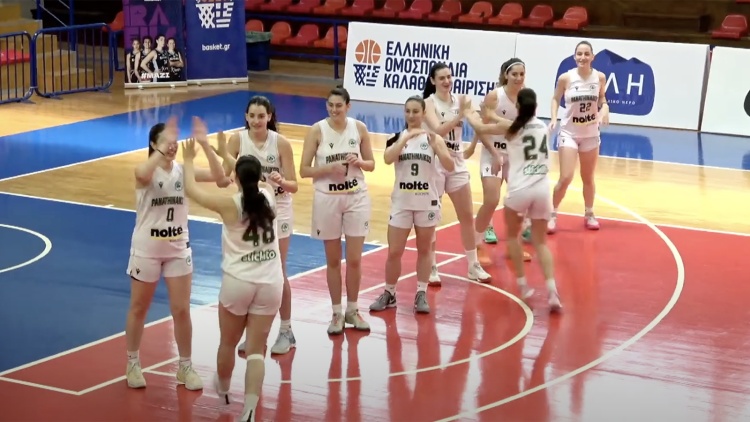 &Delta;ύ&omicron; &sigma;&tau;&alpha; &delta;ύ&omicron; &gamma;&iota;&alpha; &tau;&iota;&sigmaf; &Nu;&epsilon;ά&nu;&iota;&delta;&epsilon;&sigmaf; &tau;&omicron;&upsilon; &Pi;&alpha;&nu;&alpha;&theta;&eta;&nu;&alpha;ϊ&kappa;&omicron;ύ (vid)
