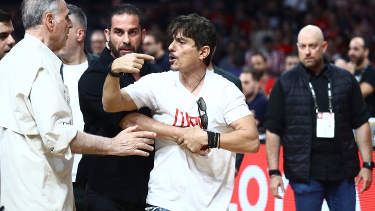 &Kappa;&Alpha;&Epsilon; &Pi;&alpha;&nu;&alpha;&theta;&eta;&nu;&alpha;ϊ&kappa;ό&sigmaf;: &laquo;&Sigma;&kappa;&omicron;&pi;ό&sigmaf; &tau;&eta;&sigmaf; &mu;ή&nu;&upsilon;&sigma;&eta;&sigmaf; &kappa;&alpha;&tau;ά &tau;&omicron;&upsilon; &Delta;. &Gamma;&iota;&alpha;&nu;&nu;&alpha;&kappa;ό&pi;&omicron;&upsilon;&lambda;&omicron;&upsilon; &nu;&alpha; &mu;&eta;&nu; &beta;&rho;&epsilon;&theta;&epsilon;ί &sigma;&tau;&eta; &sigma;&upsilon;&nu;ά&nu;&tau;&eta;&sigma;&eta; &mu;&epsilon; &tau;&omicron;&nu; &Beta;&rho;&omicron;ύ&tau;&sigma;&eta;&raquo;