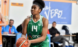 &Pi;&alpha;&rho;&epsilon;&lambda;&theta;ό&nu; &eta; &Epsilon;&zeta;έ&tau;&zeta;&alpha;, &pi;ά&epsilon;&iota; &sigma;&tau;&omicron; NCAA