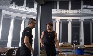 Έ&phi;&tau;&alpha;&sigma;&epsilon; &sigma;&tau;&omicron; Ό&sigma;&tau;&epsilon;&rho;&mu;&pi;&epsilon;&kappa; &omicron; &Mu;&omicron;&lambda;ό (vid)