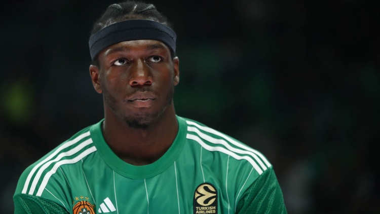 &Pi;&alpha;&rho;έ&lambda;&alpha;&beta;&epsilon; &tau;&omicron; &beta;&rho;&alpha;&beta;&epsilon;ί&omicron; &tau;&omicron;&upsilon; MVP &tau;&eta;&sigmaf; Euroleague &omicron; &Kappa;έ&nu;&tau;&rho;&iota;&kappa; &Nu;&alpha;&nu; (pic)