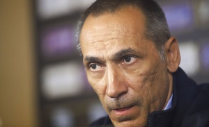 &Delta;ώ&nu;&eta;&sigmaf;: &laquo;&Theta;&alpha; &pi;&alpha;&rho;&theta;&omicron;ύ&nu; &omicron;&iota; &kappa;&alpha;&lambda;ύ&tau;&epsilon;&rho;&epsilon;&sigmaf; &alpha;&pi;&omicron;&phi;ά&sigma;&epsilon;&iota;&sigmaf; &gamma;&iota;&alpha; &tau;&omicron; &mu;έ&lambda;&lambda;&omicron;&nu; &tau;&omicron;&upsilon; &Pi;&alpha;&nu;&alpha;&theta;&eta;&nu;&alpha;ϊ&kappa;&omicron;ύ&raquo;