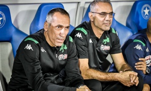 &Pi;&alpha;&nu;&alpha;&theta;&eta;&nu;&alpha;ϊ&kappa;ό&sigmaf;: &Delta;&epsilon;&nu; &upsilon;&pi;ά&rho;&chi;&epsilon;&iota; &sigma;&upsilon;&nu;ά&nu;&tau;&eta;&sigma;&eta; &Alpha;&lambda;&alpha;&phi;&omicron;ύ&zeta;&omicron;&upsilon; &ndash; &Delta;ώ&nu;&eta;