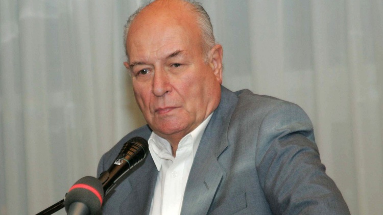 &laquo;Έ&phi;&upsilon;&gamma;&epsilon;&raquo; &omicron; &mu;&epsilon;&gamma;ά&lambda;&omicron;&sigmaf; &Gamma;&iota;ά&nu;&nu;&eta;&sigmaf; &Delta;&iota;&alpha;&kappa;&omicron;&gamma;&iota;ά&nu;&nu;&eta;&sigmaf;