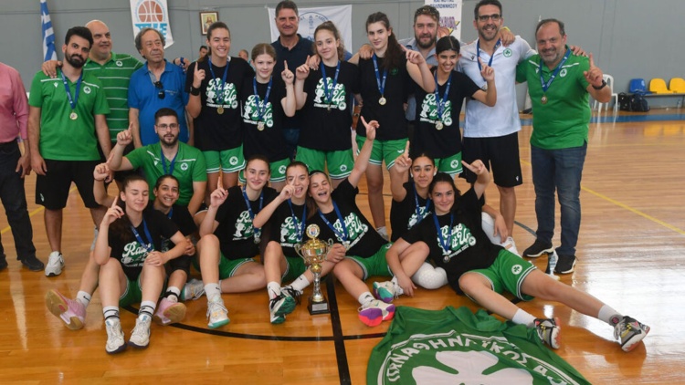 &Pi;&rho;&omega;&tau;&alpha;&theta;&lambda;ή&tau;&rho;&iota;&epsilon;&sigmaf; &Epsilon;&lambda;&lambda;ά&delta;&alpha;&sigmaf; &omicron;&iota; &Kappa;&omicron;&rho;&alpha;&sigma;ί&delta;&epsilon;&sigmaf; &tau;&omicron;&upsilon; &Pi;&alpha;&nu;&alpha;&theta;&eta;&nu;&alpha;ϊ&kappa;&omicron;ύ (vid)