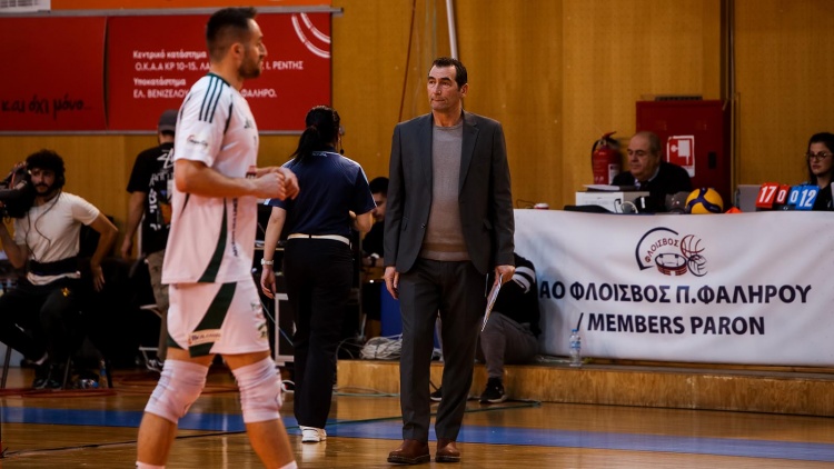 &Alpha;&nu;&delta;&rho;&epsilon;ό&pi;&omicron;&upsilon;&lambda;&omicron;&sigmaf;: &laquo;&Beta;&gamma;ή&kappa;&alpha;&mu;&epsilon; &pi;&rho;ώ&tau;&omicron;&iota; &sigma;&tau;&omicron; &Mu;&alpha;&rho;&alpha;&theta;ώ&nu;&iota;&omicron;, &tau;ώ&rho;&alpha; &pi;&rho;έ&pi;&epsilon;&iota; &nu;&alpha; &kappa;ά&nu;&omicron;&upsilon;&mu;&epsilon; &tau;&omicron; ί&delta;&iota;&omicron; &kappa;&alpha;&iota; &sigma;&tau;&omicron; &sigma;&pi;&rho;&iota;&nu;&tau;&raquo;