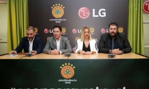 &Sigma;&upsilon;&nu;&epsilon;&chi;ί&zeta;&omicron;&upsilon;&nu; &mu;&alpha;&zeta;ί &Pi;&alpha;&nu;&alpha;&theta;&eta;&nu;&alpha;ϊ&kappa;ό&sigmaf; &kappa;&alpha;&iota; LG