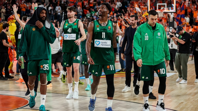 &Tau;&alpha; &sigma;&epsilon;&nu;ά&rho;&iota;&alpha; &tau;&omicron;&upsilon; &Pi;&alpha;&nu;&alpha;&theta;&eta;&nu;&alpha;ϊ&kappa;&omicron;ύ &sigma;&tau;&eta; Euroleague &mu;&epsilon;&tau;ά &tau;&eta;&nu; ή&tau;&tau;&alpha; &alpha;&pi;ό &Beta;&alpha;&lambda;έ&nu;&theta;&iota;&alpha;: &Alpha;&pi;ό &tau;&eta;&nu; 5&eta; &theta;έ&sigma;&eta; έ&omega;&sigmaf; &tau;&alpha; play-ins