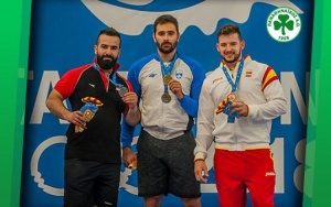 &laquo;&Sigma;&tau;ό&chi;&epsilon;&upsilon;&epsilon; &sigma;&tau;&omicron; &phi;&epsilon;&gamma;&gamma;ά&rho;&iota;, &alpha;&kappa;ό&mu;&alpha; &kappa;&iota; &alpha;&nu; &alpha;&pi;&omicron;&tau;ύ&chi;&epsilon;&iota;&sigmaf; &theta;&alpha; &beta;&rho;&epsilon;&theta;&epsilon;ί&sigmaf; &alpha;&nu;ά&mu;&epsilon;&sigma;&alpha; &sigma;&tau;&alpha; &alpha;&sigma;&tau;έ&rho;&iota;&alpha;&raquo;