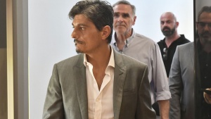 &Alpha;&kappa;&upsilon;&rho;ώ&theta;&eta;&kappa;&epsilon; &tau;&omicron; &sigma;&upsilon;&lambda;&lambda;&alpha;&lambda;&eta;&tau;ή&rho;&iota;&omicron; &mu;&epsilon;&tau;ά &tau;&eta;&nu; &alpha;&nu;&tau;ί&theta;&epsilon;&sigma;&eta; &Gamma;&iota;&alpha;&nu;&nu;&alpha;&kappa;ό&pi;&omicron;&upsilon;&lambda;&omicron;&upsilon;