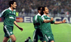 &Eta; UEFA &theta;&upsilon;&mu;ή&theta;&eta;&kappa;&epsilon; &tau;&eta;&nu; &gamma;&kappa;&omicron;&lambda;ά&rho;&alpha; &tau;&omicron;&upsilon; &Sigma;ό&omicron;&upsilon;&zeta;&alpha; &kappa;ό&nu;&tau;&rho;&alpha; &sigma;&tau;&eta; &Gamma;&iota;&omicron;&upsilon;&beta;έ&nu;&tau;&omicron;&upsilon;&sigmaf; (vid)