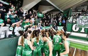 &Omicron;&rho;ί&sigma;&tau;&eta;&kappa;&epsilon; &omicron; &alpha;&gamma;ώ&nu;&alpha;&sigmaf; &Kappa;&upsilon;&pi;έ&lambda;&lambda;&omicron;&upsilon; &kappa;ό&nu;&tau;&rho;&alpha; &sigma;&tau;&eta; &Nu;ί&kappa;&eta; &Lambda;&epsilon;&upsilon;&kappa;ά&delta;&alpha;&sigmaf;