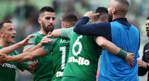 Έ&chi;&epsilon;&iota; &tau;&alpha; &delta;&iota;&kappa;ά &tau;&omicron;&upsilon; &kappa;ί&nu;&eta;&tau;&rho;&alpha;