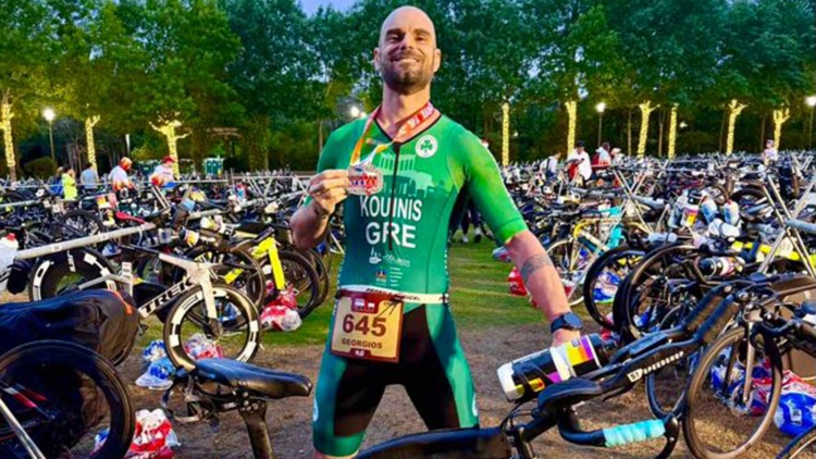 Ironman Texas: &Delta;&upsilon;&nu;&alpha;&mu;&iota;&kappa;ή &pi;&alpha;&rho;&omicron;&upsilon;&sigma;ί&alpha; &tau;&omicron;&upsilon; &Pi;&alpha;&nu;&alpha;&theta;&eta;&nu;&alpha;ϊ&kappa;&omicron;ύ &mu;&epsilon; &tau;&omicron;&nu; &Gamma;&iota;ώ&rho;&gamma;&omicron; &Kappa;&omicron;&upsilon;ί&nu;&eta;