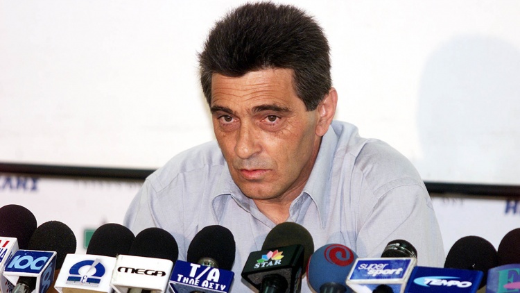 &Tau;&omicron; &mu;ή&nu;&upsilon;&mu;&alpha; &tau;&eta;&sigmaf; &Pi;&Alpha;&Epsilon; &Pi;&alpha;&nu;&alpha;&theta;&eta;&nu;&alpha;ϊ&kappa;ό&sigmaf; &gamma;&iota;&alpha; &tau;&omicron;&nu; &Gamma;&iota;ά&nu;&nu;&eta; &Kappa;&upsilon;&rho;ά&sigma;&tau;&alpha; (pic)