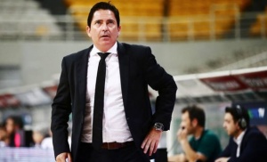 &Pi;&alpha;&sigma;&kappa;&omicron;&upsilon;ά&lambda;: &laquo;&Sigma;&eta;&mu;&alpha;&sigma;ί&alpha; έ&chi;&epsilon;&iota; &omicron; &tau;ί&tau;&lambda;&omicron;&sigmaf;&raquo;