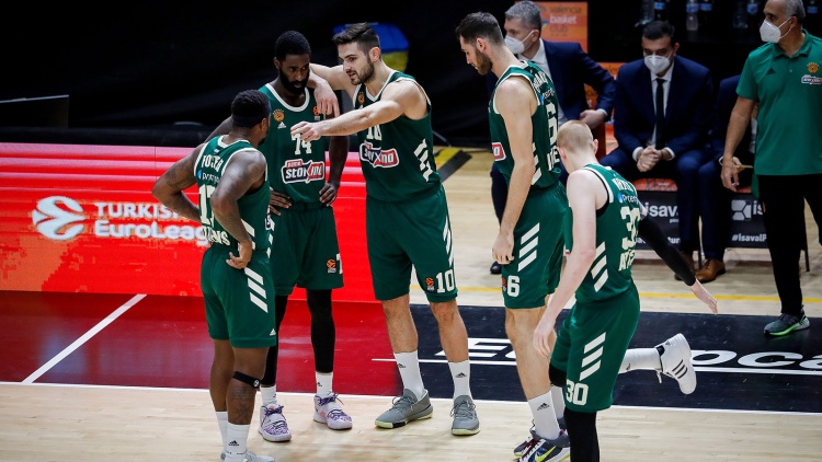 &Psi;ά&chi;&nu;&epsilon;&iota; &alpha;&nu;&tau;ί&delta;&rho;&alpha;&sigma;&eta; &kappa;ό&nu;&tau;&rho;&alpha; &sigma;&tau;&eta;&nu; &Mu;&pi;&alpha;&sigma;&kappa;ό&nu;&iota;&alpha; &omicron; &Pi;&alpha;&nu;&alpha;&theta;&eta;&nu;&alpha;ϊ&kappa;ό&sigmaf;