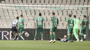 &Eta; &pi;&alpha;&rho;&alpha;&kappa;ά&mu;&epsilon;&rho;&alpha; &tau;&eta;&sigmaf; &laquo;&tau;&rho;&alpha;&gamma;&omega;&delta;ί&alpha;&sigmaf;&raquo; &tau;&omicron;&upsilon; &Omicron;&Alpha;&Kappa;&Alpha; (vid)