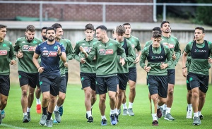 &Chi;&omega;&rho;ί&sigmaf; &Kappa;&omicron;&upsilon;&rho;&mu;&pi;έ&lambda;&eta; &kappa;&alpha;&iota; &Mu;&pi;&omicron;&upsilon;&zeta;&omicron;ύ&kappa;&eta; &eta; &pi;&rho;&omicron;&pi;ό&nu;&eta;&sigma;&eta;