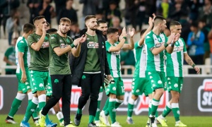 &Sigma;&tau;&omicron; &Kappa;&omicron;&rho;&omega;&pi;ί &tau;&omicron; &Epsilon;&Sigma;&Kappa;&Alpha;&Nu;, &pi;έ&rho;&alpha;&sigma;&alpha;&nu; &alpha;&nu;&tau;&iota;&nu;&tau;ό&pi;&iota;&nu;&gamma;&kappa; &kappa;&omicron;&nu;&tau;&rho;ό&lambda; &tau;έ&sigma;&sigma;&epsilon;&rho;&iota;&sigmaf; &laquo;&pi;&rho;ά&sigma;&iota;&nu;&omicron;&iota;&raquo;