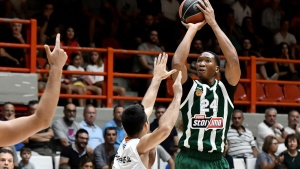 &Eta; &epsilon;&mu;&phi;ά&nu;&iota;&sigma;&eta; &tau;&omicron;&upsilon; &Pi;&alpha;&nu;&alpha;&theta;&eta;&nu;&alpha;ϊ&kappa;&omicron;ύ &sigma;&tau;&omicron;&nu; &tau;&epsilon;&lambda;&iota;&kappa;ό &tau;&omicron;&upsilon; Orange Trophy (vid)