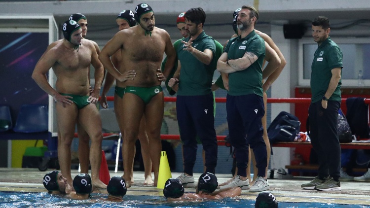 &Tau;&omicron; &pi;ά&lambda;&epsilon;&psi;&epsilon; &omicron; &Pi;&alpha;&nu;&alpha;&theta;&eta;&nu;&alpha;ϊ&kappa;ό&sigmaf; &kappa;ό&nu;&tau;&rho;&alpha; &sigma;&tau;&eta;&nu; &Pi;&rho;ί&mu;&omicron;&rho;&alpha;&tau;&sigmaf;