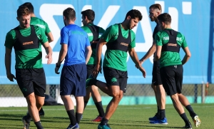 &Pi;&rho;&omicron;&pi;&omicron;&nu;ή&theta;&eta;&kappa;&alpha;&nu; &kappa;&alpha;&nu;&omicron;&nu;&iota;&kappa;ά &Mu;&omicron;&upsilon;&nu;&iota;έ &kappa;&alpha;&iota; &Chi;ί&lambda;&iota;&epsilon;&mu;&alpha;&rho;&kappa;