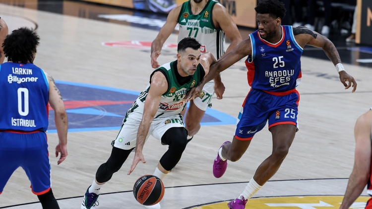 &Delta;&epsilon;ύ&tau;&epsilon;&rho;&omicron;&sigmaf; &pi;&alpha;&sigma;έ&rho; &sigma;&tau;&eta;&nu; &iota;&sigma;&tau;&omicron;&rho;ί&alpha; &tau;&eta;&sigmaf; Euroleague &omicron; &Sigma;&lambda;&omicron;ύ&kappa;&alpha;&sigmaf;