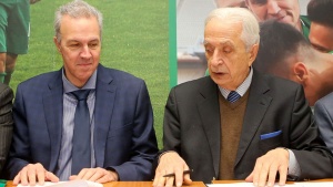 &Pi;&Alpha;&Epsilon;: &Sigma;&upsilon;&nu;&epsilon;&rho;&gamma;&alpha;&sigma;ί&alpha; &mu;&epsilon; &tau;&omicron; &Pi;&alpha;&nu;&epsilon;&pi;&iota;&sigma;&tau;ή&mu;&iota;&omicron; &Pi;&epsilon;&lambda;&omicron;&pi;&omicron;&nu;&nu;ή&sigma;&omicron;&upsilon;!