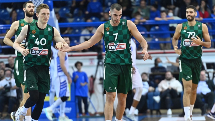 &Sigma;&upsilon;&nu;&tau;&rho;&iota;&pi;&tau;&iota;&kappa;ή &eta; &upsilon;&pi;&epsilon;&rho;&omicron;&chi;ή &tau;&omicron;&upsilon; &Pi;&alpha;&nu;&alpha;&theta;&eta;&nu;&alpha;ϊ&kappa;&omicron;ύ &kappa;ό&nu;&tau;&rho;&alpha; &sigma;&tau;&omicron;&nu; &Alpha;&pi;ό&lambda;&lambda;&omega;&nu;&alpha; &Pi;ά&tau;&rho;&alpha;&sigmaf;