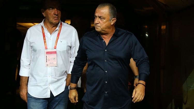 &Tau;&epsilon;&rho;ί&mu;: &laquo;&Gamma;&epsilon;&iota;&alpha; &sigma;&omicron;&upsilon; &Pi;&alpha;&nu;&alpha;&theta;&eta;&nu;&alpha;ϊ&kappa;έ&raquo;