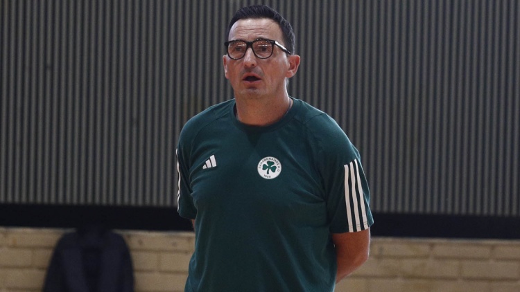 &Nu;έ&sigma;&iota;&tau;&sigmaf;: &laquo;&Mu;&epsilon; &epsilon;&xi;&alpha;ί&rho;&epsilon;&sigma;&eta; &tau;&omicron; &tau;&rho;ί&tau;&omicron; &sigma;&epsilon;&tau; &epsilon;ί&chi;&alpha;&mu;&epsilon; &sigma;&omicron;&beta;&alpha;&rho;ό&tau;&eta;&tau;&alpha; &kappa;&alpha;&iota; &tau;&alpha; &kappa;&alpha;&tau;&alpha;&phi;έ&rho;&alpha;&mu;&epsilon;&raquo;