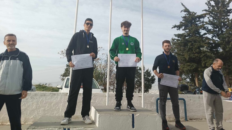 &Delta;&upsilon;&nu;&alpha;&tau;ό&sigmaf; &omicron; &Pi;&alpha;&nu;&alpha;&theta;&eta;&nu;&alpha;ϊ&kappa;ό&sigmaf; &sigma;&tau;&alpha; 6&alpha; &laquo;&Pi;&alpha;&nu;&alpha;&gamma;&iota;&omega;&tau;&omicron;&pi;&omicron;ύ&lambda;&epsilon;&iota;&alpha;&raquo;
