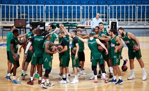 &Phi;&iota;&lambda;&iota;&kappa;ό &mu;&epsilon; &Pi;&epsilon;&rho;&iota;&sigma;&tau;έ&rho;&iota; &gamma;&iota;&alpha; &tau;&omicron; &laquo;&tau;&rho;&iota;&phi;ύ&lambda;&lambda;&iota;&raquo;