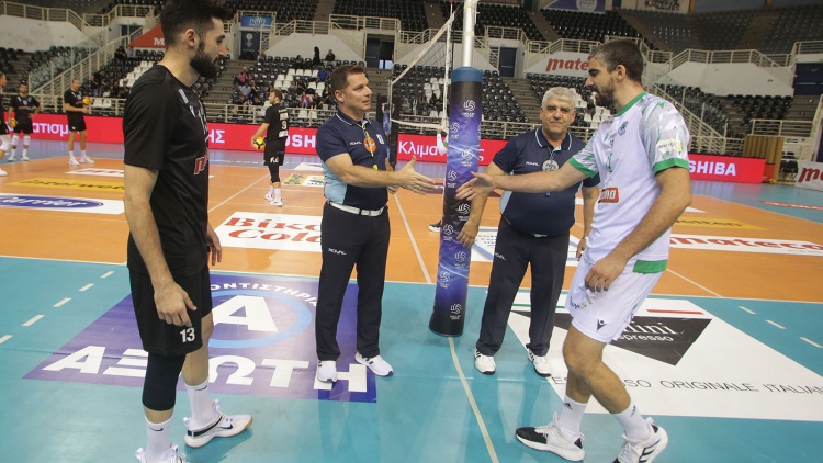 &Omicron;&iota; &delta;&iota;&alpha;&iota;&tau;&eta;&tau;έ&sigmaf; &tau;&omicron;&upsilon; Final-4 &sigma;&tau;&omicron; &Kappa;ύ&pi;&epsilon;&lambda;&lambda;&omicron; &beta;ό&lambda;&epsilon;ϋ &alpha;&nu;&delta;&rho;ώ&nu;