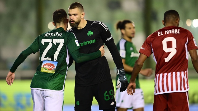 &Omicron;&lambda;&upsilon;&mu;&pi;&iota;&alpha;&kappa;ό&sigmaf; - &Pi;&alpha;&nu;&alpha;&theta;&eta;&nu;&alpha;ϊ&kappa;ό&sigmaf;: &Mu;&alpha;&tau;&sigmaf;... &tau;&epsilon;&lambda;&iota;&kappa;ό&sigmaf; &sigma;&tau;&eta;&nu; &pi;&rho;&epsilon;&mu;&iota;έ&rho;&alpha; &tau;&omega;&nu; Playoffs &gamma;&iota;&alpha; &tau;&omicron; &laquo;&tau;&rho;&iota;&phi;ύ&lambda;&lambda;&iota;&raquo;