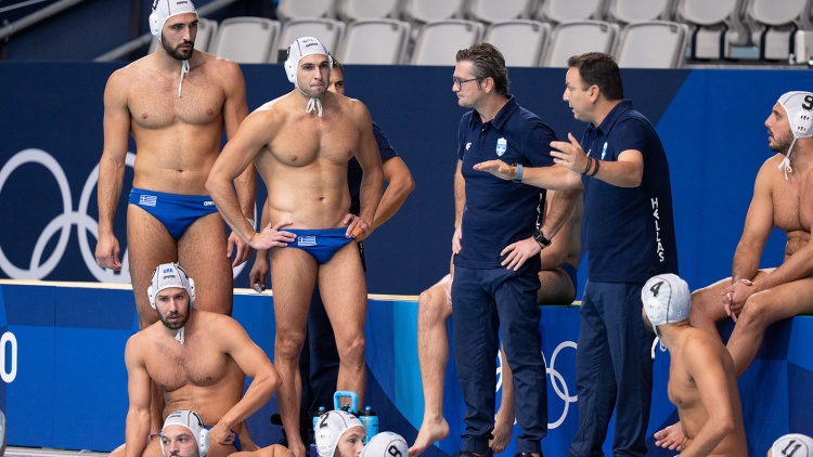 &Sigma;&upsilon;&gamma;&chi;&alpha;&rho;&eta;&tau;ή&rho;&iota;&alpha; &tau;&eta;&sigmaf; &Kappa;&Alpha;&Epsilon; &Pi;&alpha;&nu;&alpha;&theta;&eta;&nu;&alpha;ϊ&kappa;ό&sigmaf; &sigma;&tau;&eta;&nu; &Epsilon;&theta;&nu;&iota;&kappa;ή &pi;ό&lambda;&omicron; (pic)