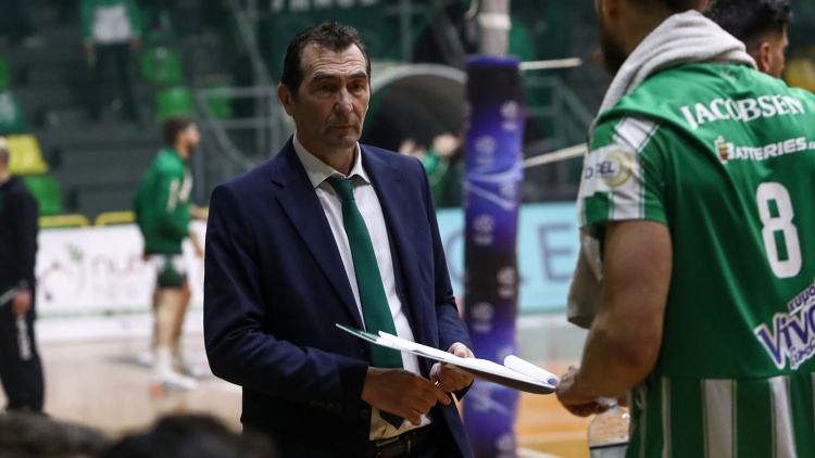 &Delta;. &Alpha;&nu;&delta;&rho;&epsilon;ό&pi;&omicron;&upsilon;&lambda;&omicron;&sigmaf;: &laquo;&Epsilon;ί&nu;&alpha;&iota; &tau;&omicron; &sigma;&eta;&mu;&alpha;&nu;&tau;&iota;&kappa;ό&tau;&epsilon;&rho;&omicron; &nu;&tau;έ&rho;&mu;&pi;&iota; &mu;&epsilon; &tau;&omicron;&nu; &Omicron;&lambda;&upsilon;&mu;&pi;&iota;&alpha;&kappa;ό &omega;&sigmaf; &tau;ώ&rho;&alpha;&raquo;