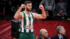 &Pi;&alpha;&pi;&pi;ά&sigmaf;: &laquo;&Sigma;&tau;&omicron;&nu; &Pi;&alpha;&nu;&alpha;&theta;&eta;&nu;&alpha;ϊ&kappa;ό &mu;&epsilon; &alpha;&gamma;&alpha;&pi;&omicron;ύ&nu; &kappa;&alpha;&iota; &tau;&omicron;&upsilon;&sigmaf; &alpha;&gamma;&alpha;&pi;ώ&raquo;  (vid)