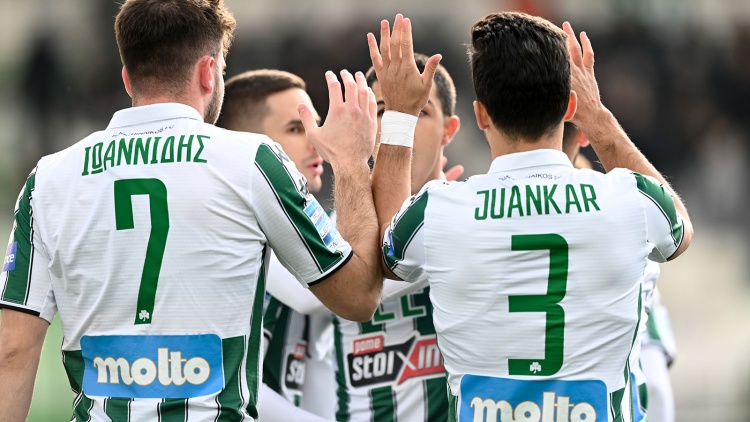 &Nu;ί&kappa;&eta; &gamma;&iota;&alpha; Play Off &kappa;ό&nu;&tau;&rho;&alpha; &sigma;&tau;&eta;&nu; &Alpha;&Epsilon;&Kappa; &psi;ά&chi;&nu;&epsilon;&iota; &omicron; &Pi;&alpha;&nu;&alpha;&theta;&eta;&nu;&alpha;ϊ&kappa;ό&sigmaf;