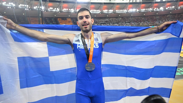 &Sigma;&upsilon;&nu;&epsilon;&chi;ά&rho;&eta; &Tau;&epsilon;&nu;&tau;ό&gamma;&lambda;&omicron;&upsilon; &kappa;&alpha;&iota; &Nu;&tau;&rho;&iota;&sigma;&mu;&pi;&iota;ώ&tau;&eta; &eta; &Kappa;&Alpha;&Epsilon; &Pi;&alpha;&nu;&alpha;&theta;&eta;&nu;&alpha;ϊ&kappa;ό&sigmaf; (pic)
