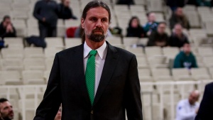 &Alpha;&lambda;&beta;έ&rho;&tau;&eta;&sigmaf;: &laquo;&Xi;&epsilon;&chi;&omega;&rho;&iota;&sigma;&tau;ό &pi;&omicron;&upsilon; &epsilon;ί&mu;&alpha;&iota; &mu;έ&lambda;&omicron;&sigmaf; &tau;&eta;&sigmaf; &omicron;&mu;ά&delta;&alpha;&sigmaf; &pi;&omicron;&upsilon; &mu;&epsilon;&gamma;ά&lambda;&omega;&sigma;&alpha;&raquo;