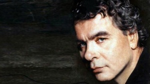 &Tau;&omicron; &alpha;&nu;&tau;ί&omicron; &tau;&eta;&sigmaf; &Pi;&Alpha;&Epsilon; &Pi;&alpha;&nu;&alpha;&theta;&eta;&nu;&alpha;ϊ&kappa;ό&sigmaf; &sigma;&tau;&omicron;&nu; &Gamma;&iota;ά&nu;&nu;&eta; &Pi;&omicron;&upsilon;&lambda;ό&pi;&omicron;&upsilon;&lambda;&omicron; (pic)